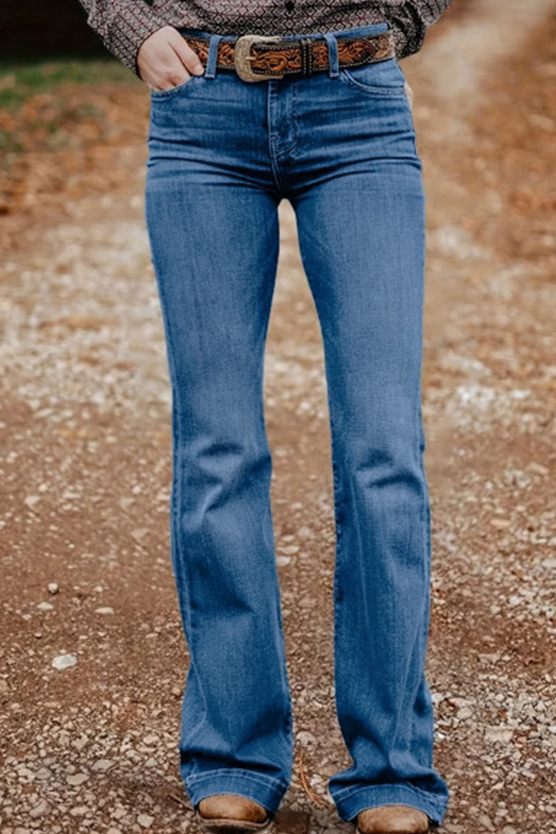 Women’s Stretch Embroidered Flare Jeans