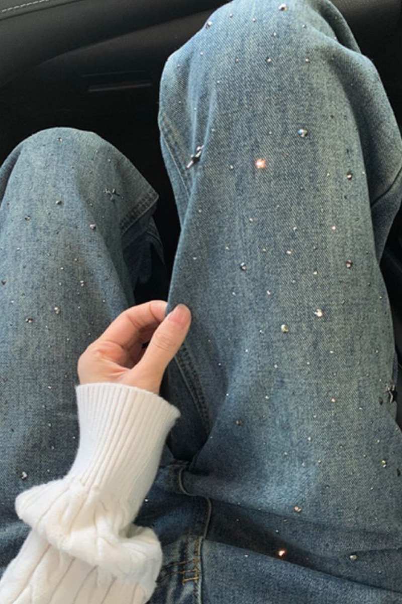 Women's Fashion Star Rhinestone Embroidered Jeans