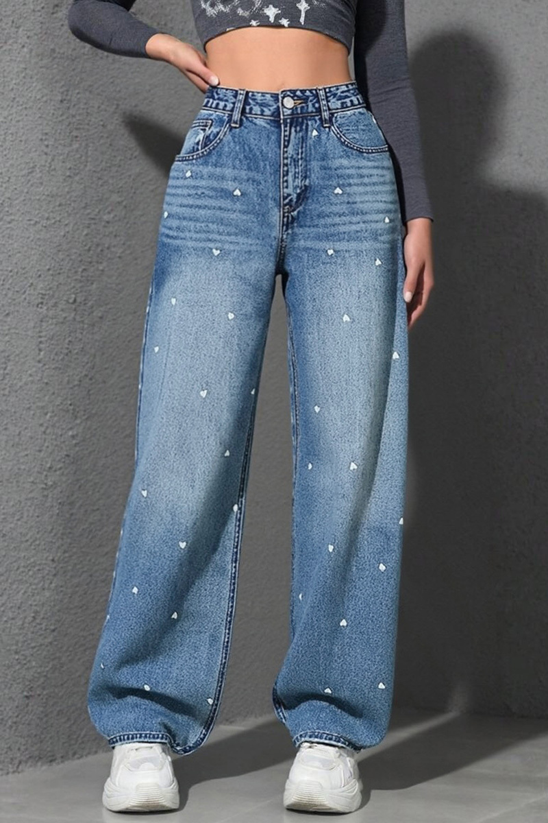 Graceful Stretch Comfort Flare Leg Jeans with Hearts