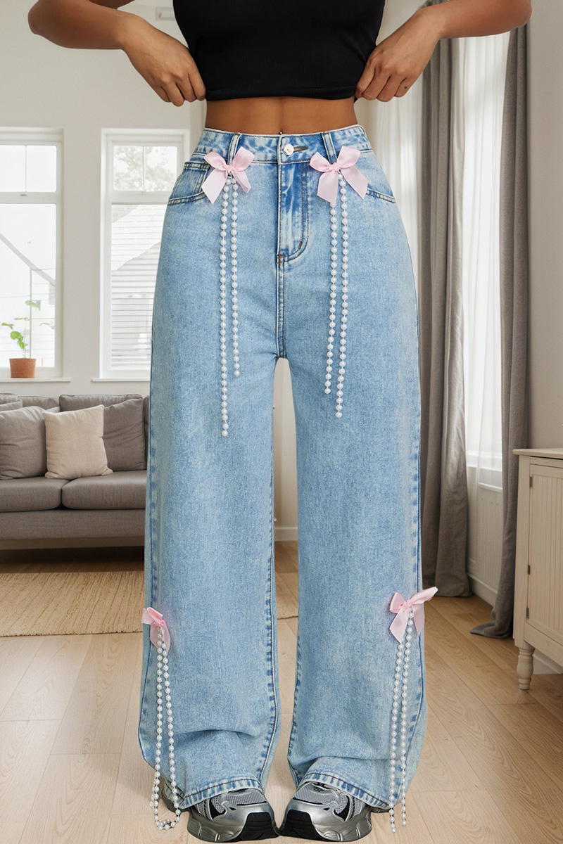 Chic Bow-Adorned Pearl Accent Distressed High-Waist Jeans
