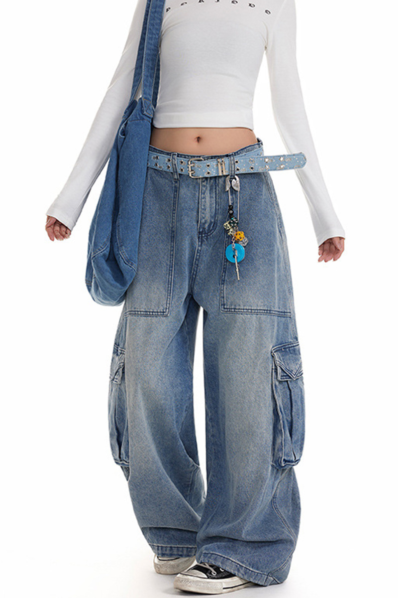 Distressed Pocket Detailed Revival Style Jeans for Women