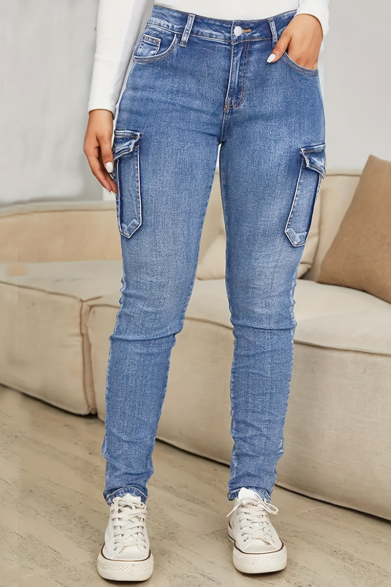 Stylish Women's Distressed Low-Rise Skinny Jeans with Side Pockets