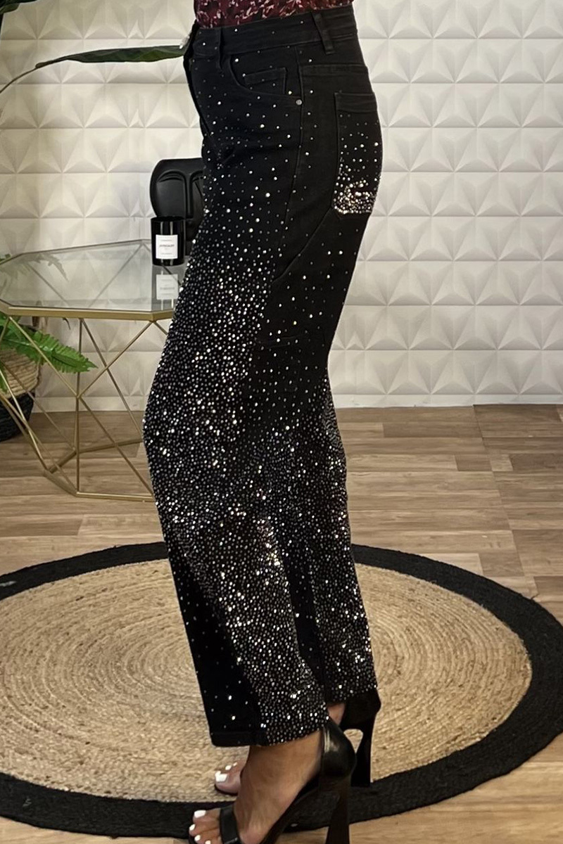 Women's Relaxed Ombre Rhinestone Embellished Jeans