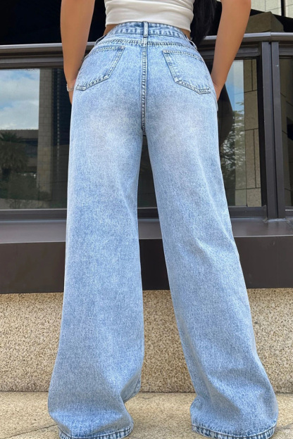 Women's Classic Slim - Fit Ripped Washed Jeans