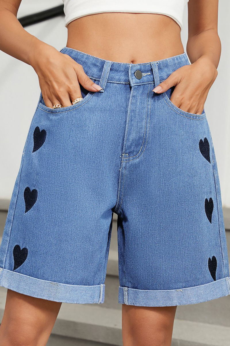 Women's Casual Side Heart Print Rolled-Hem Denim Shorts