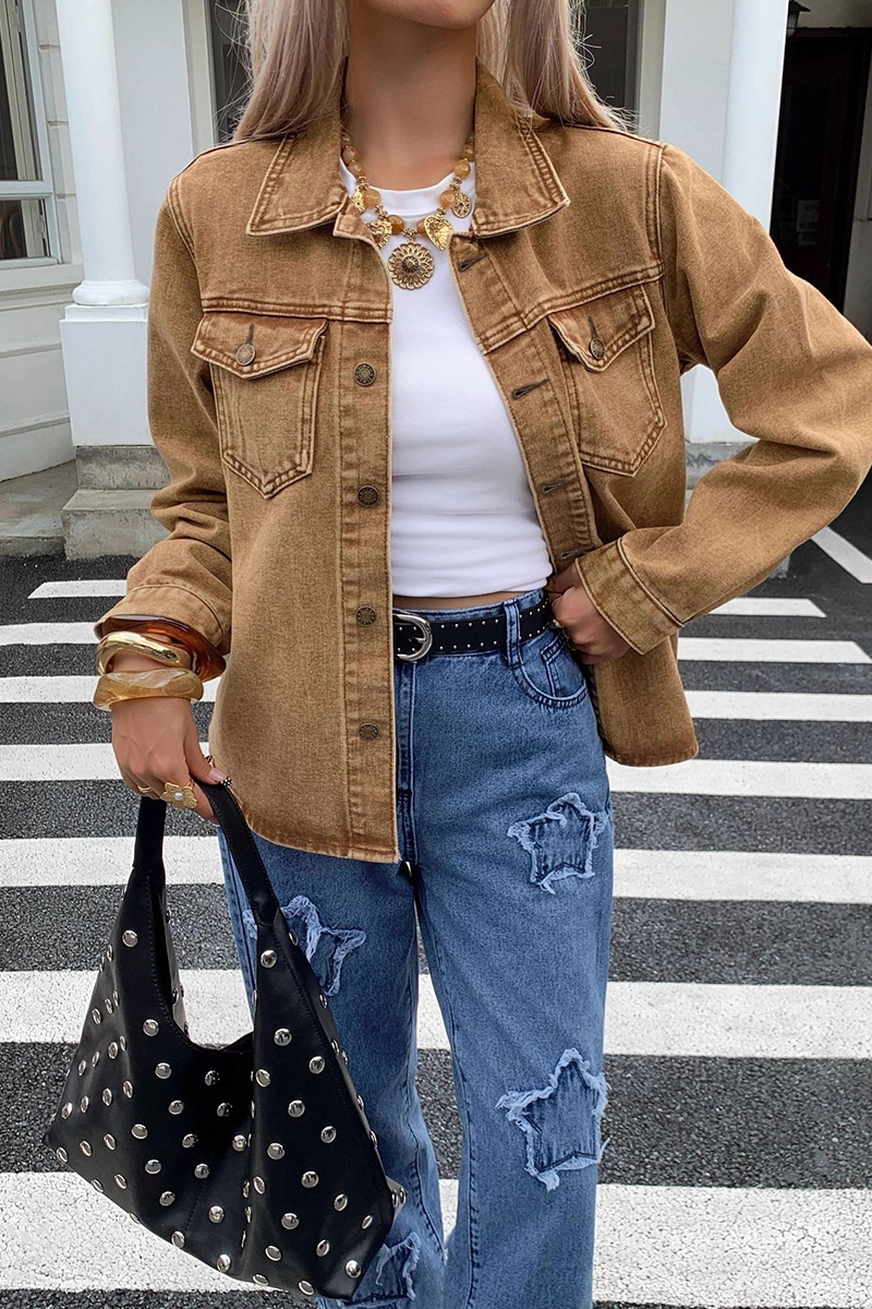 Women‘s Distressed-Wash Denim Jacket