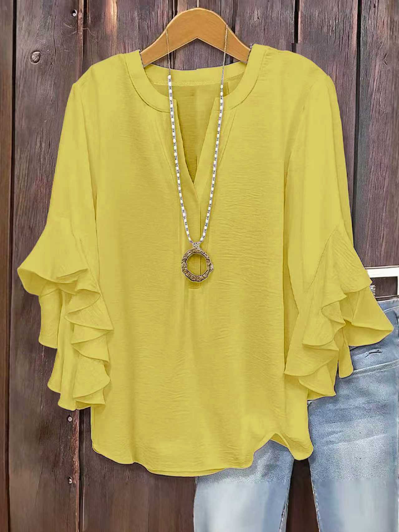 🍃 Plus Size Women's Floral V-Neck Blouse Flowy Ruffled Sleeve Top for Arm & Tummy Flattering Lightweight Casual Summer Shirt ☀️