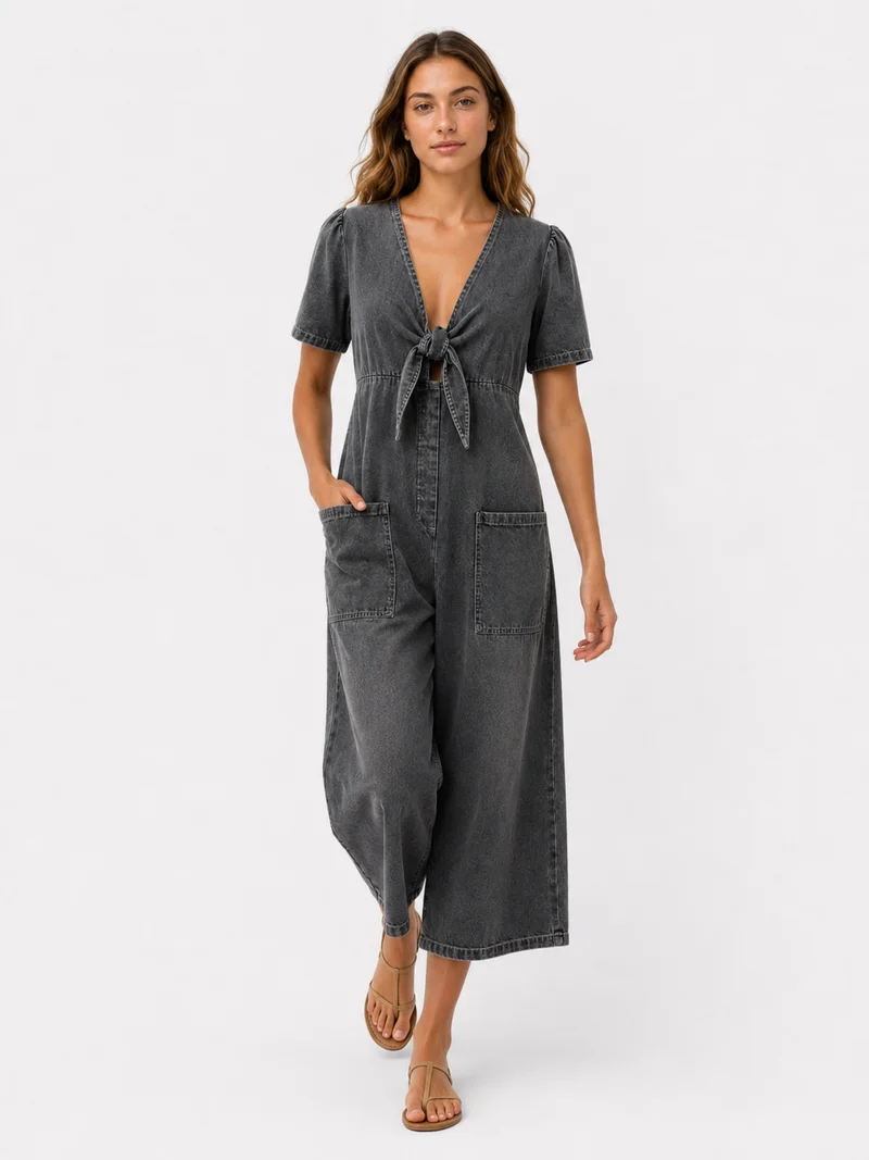 ⏰ Limited Time: 50% OFF🔥New ArrivalsCasual Loose-Fitting Short-Sleeve V-Neck Denim Jumpsuit