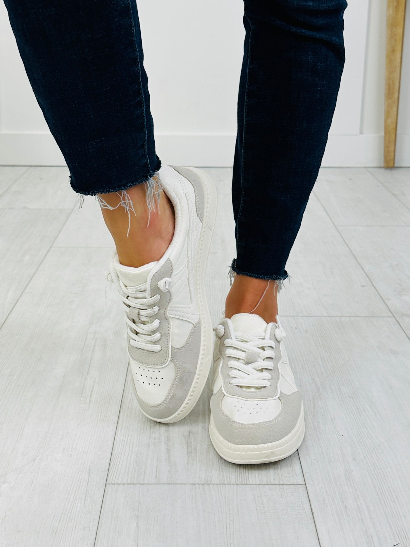 Women's Cream & Grey Platform Sneakers - product view 2