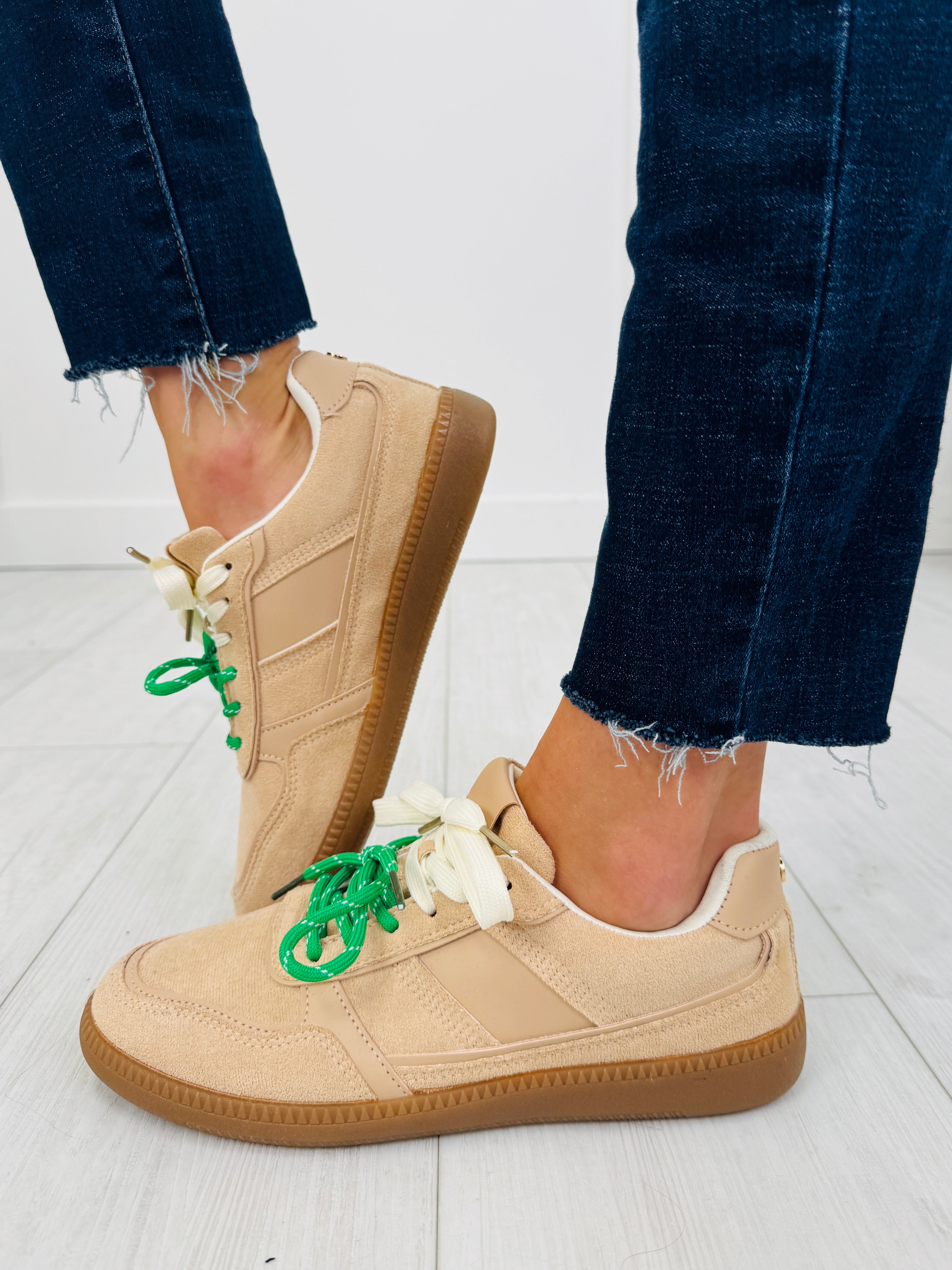 Women's Sneakers - product view 5