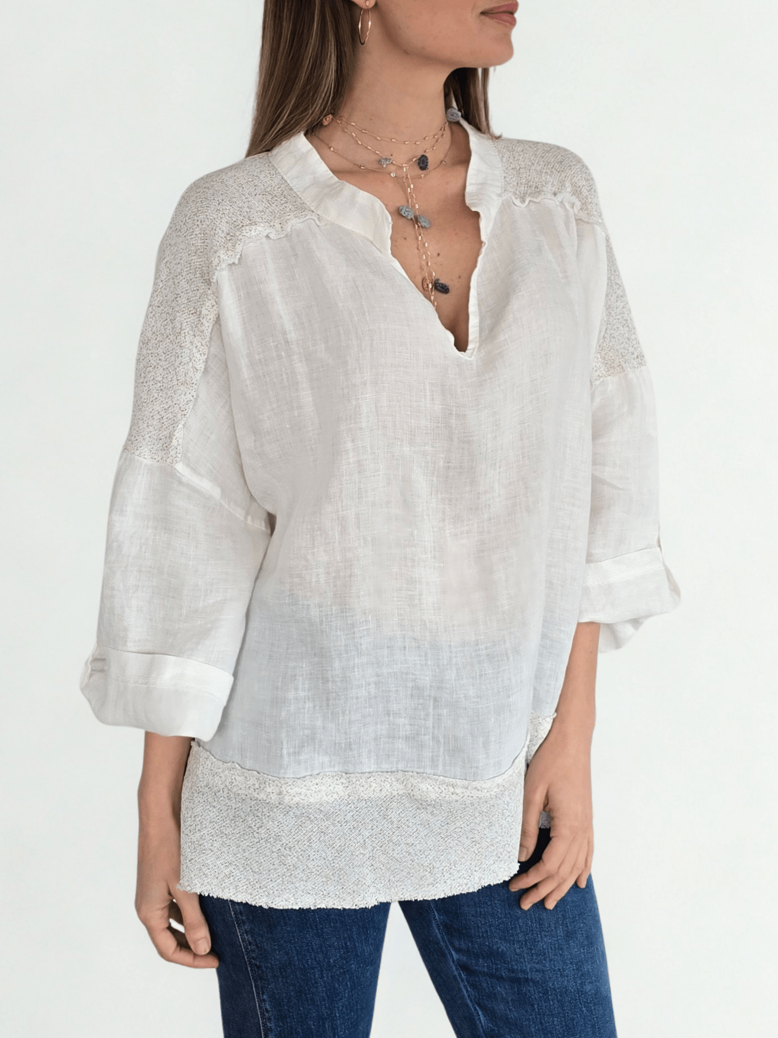Blusa Italiana 100% lino escote en V, color Celeste