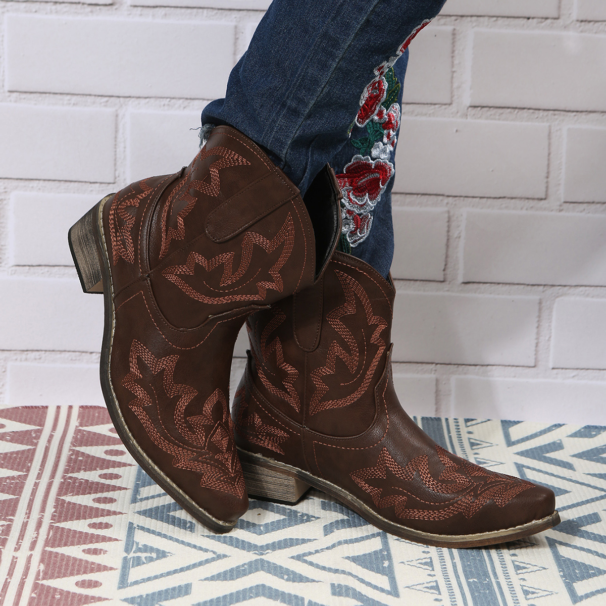 Women’s Western Embroidery Mid-Heel Ankle Boots