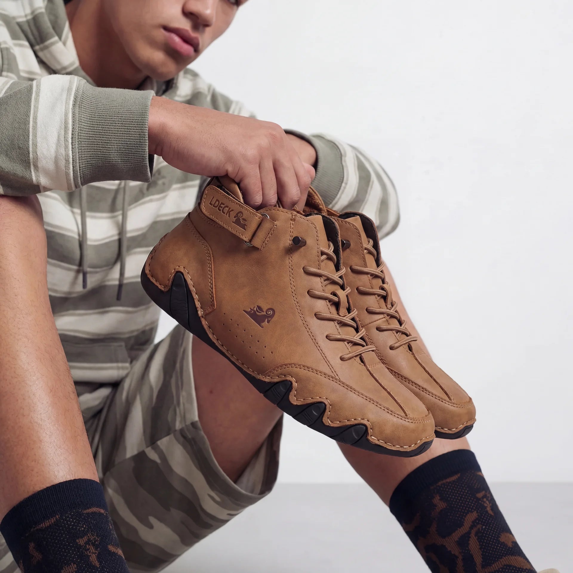 LuviaLDeck - Waterproof and breathable orthopedic shoes