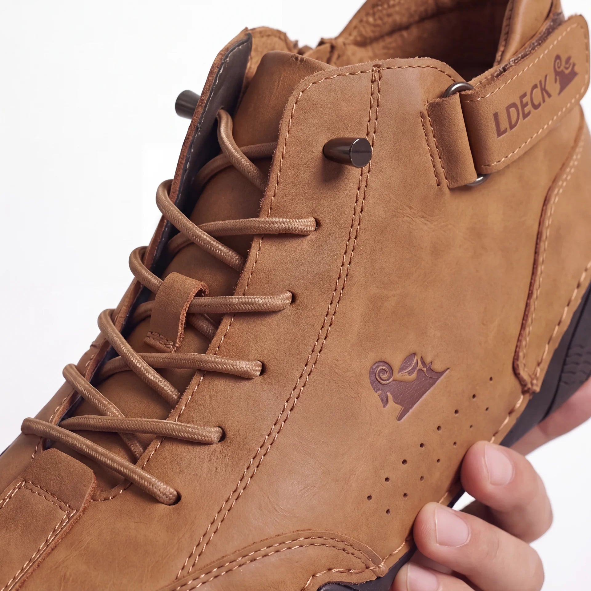 LuviaLDeck - Waterproof and breathable orthopedic shoes