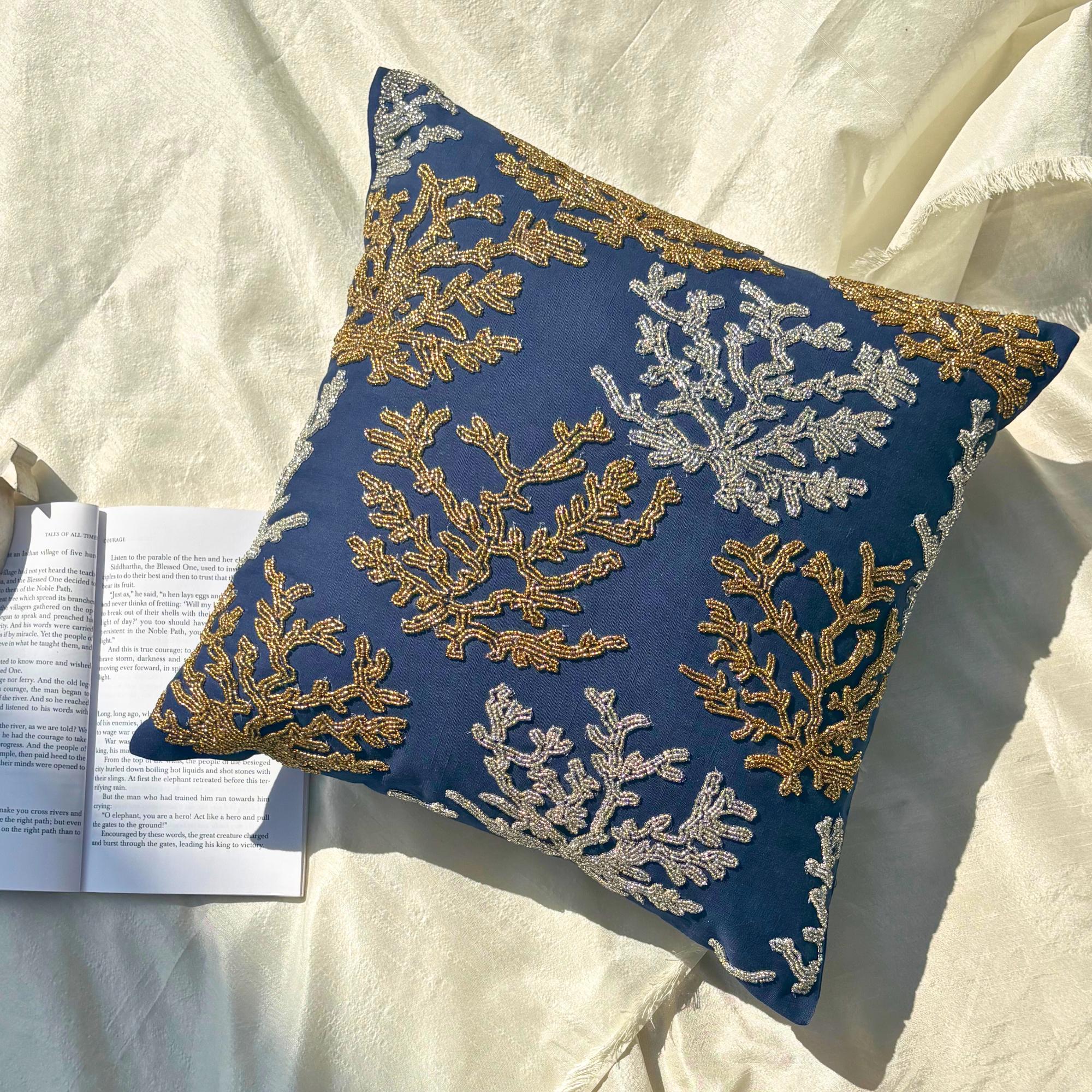 Underwater Seaweed throw pillow cover, product view 3