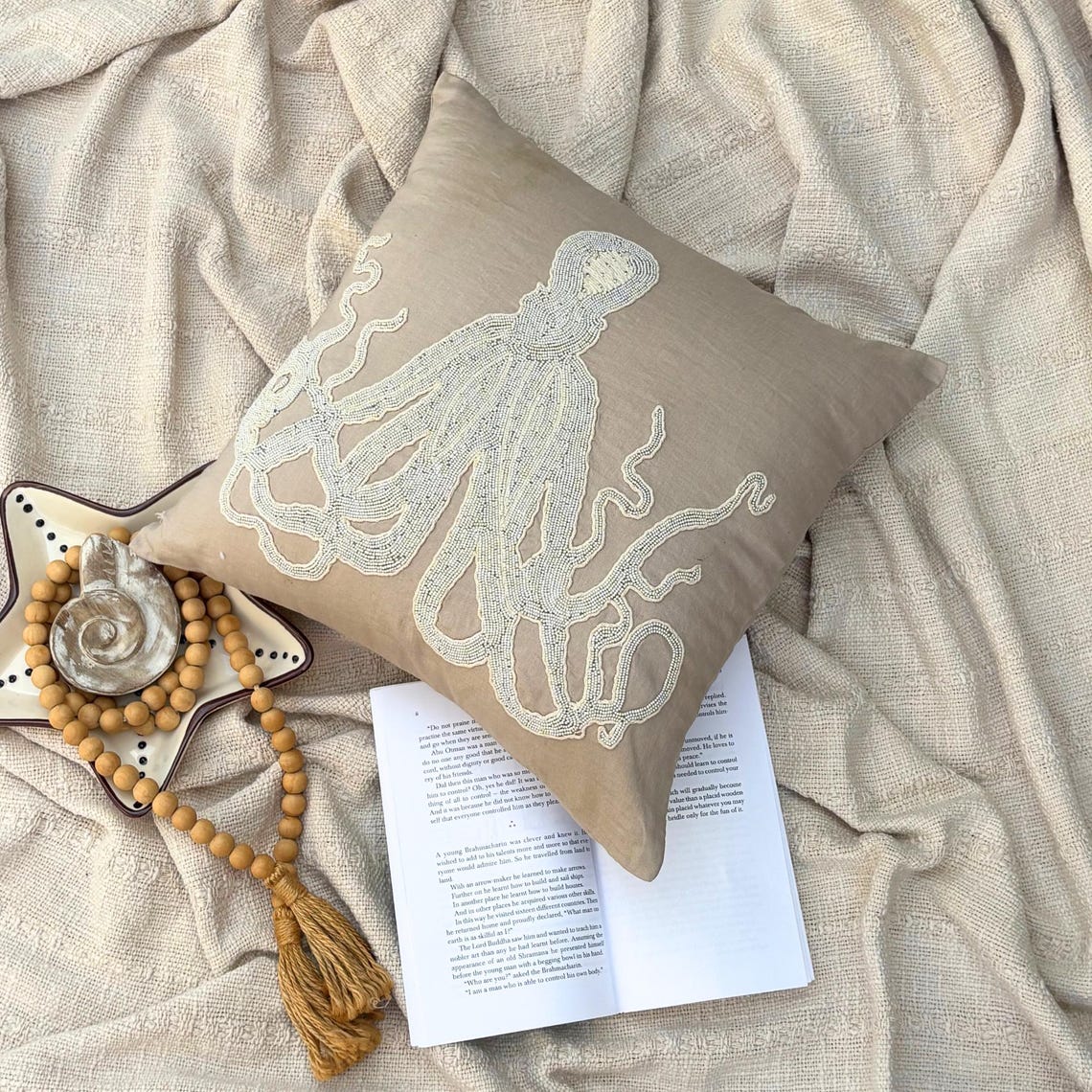 Scallop Shell throw pillow cover, product view 32