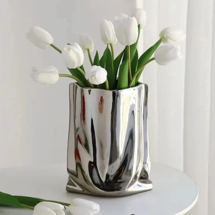 Ruffled Ceramic Porcelain Flower Vase product detail view 2