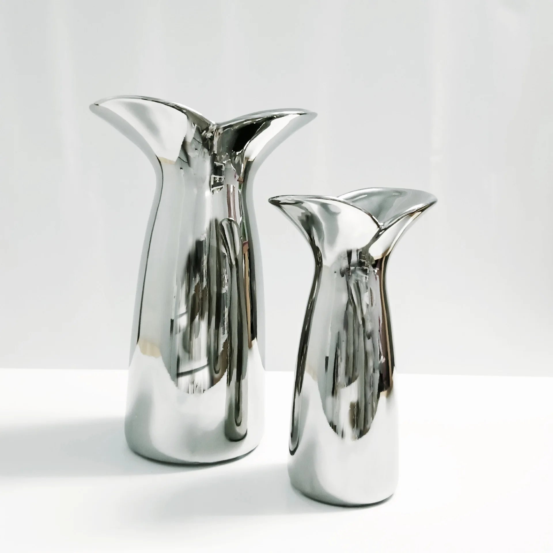 Electroplated Ceramic Modern Tulip Vase product view