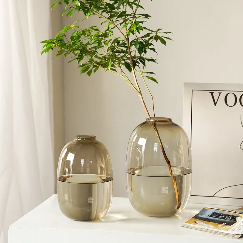 Minimalist Glass Rounded Bulb Vase product detail view 2