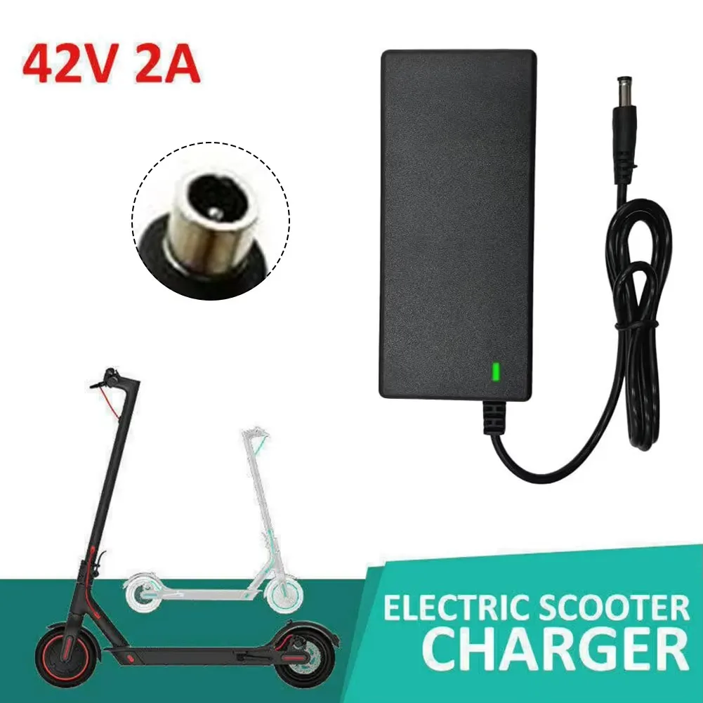 Cargador patinete eléctrico 42V/54,6V 2A universal litio