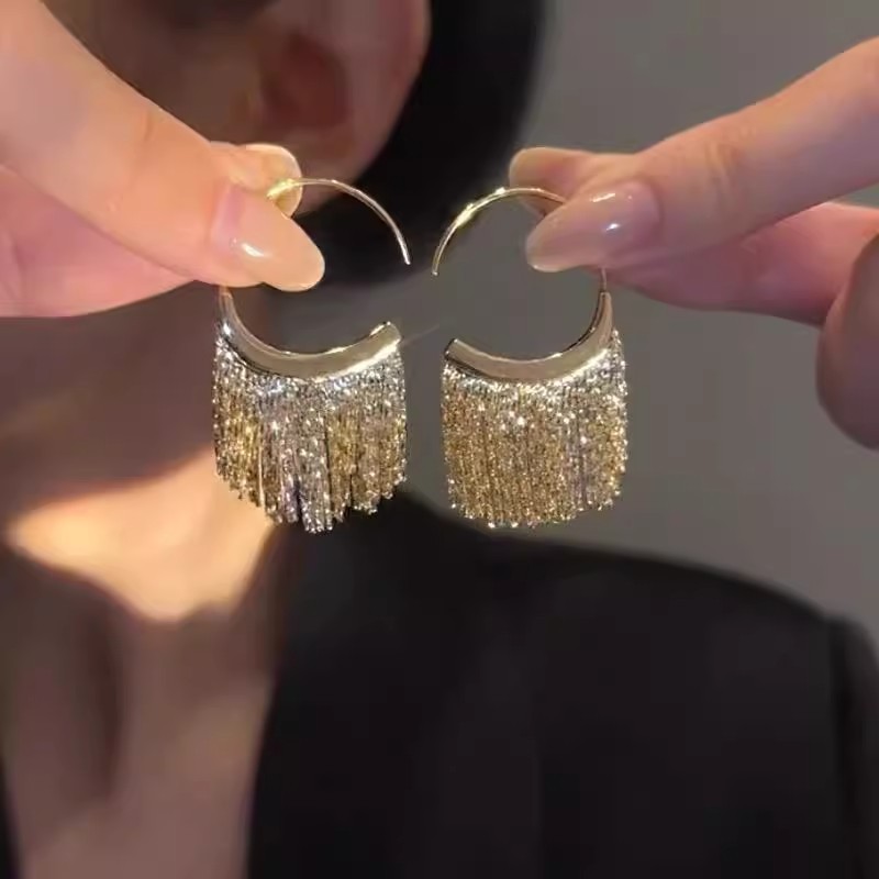 Silverfall Tassel Earrings