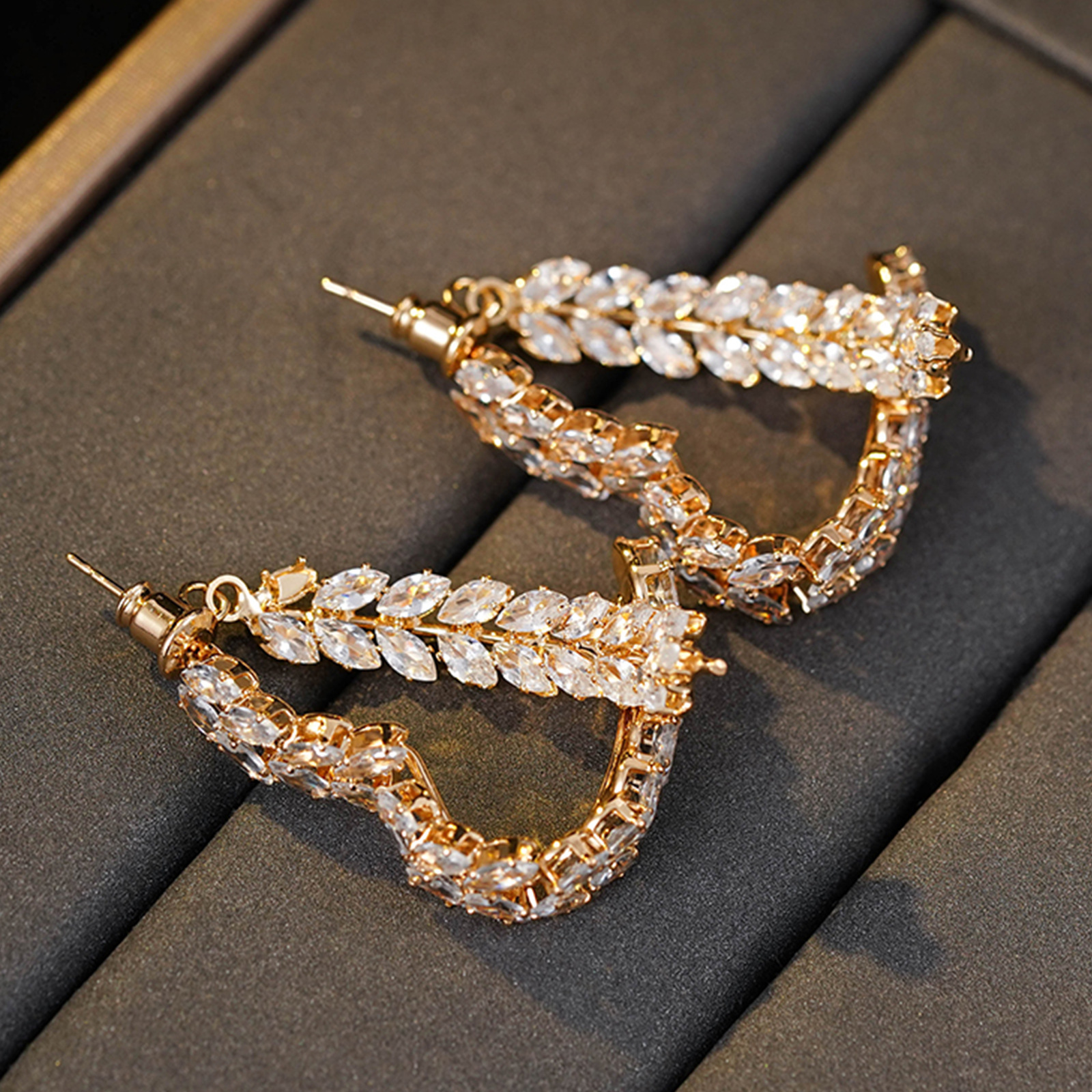 Laurel Heart Hoops