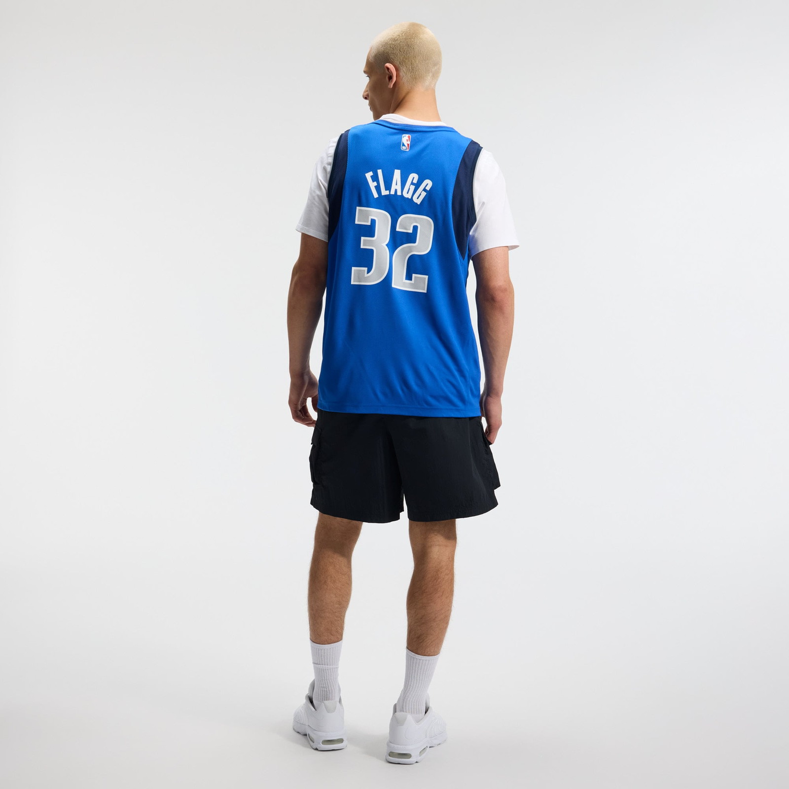 Cooper Flagg Dallas Mavericks 2025 NBA Draft First Round Pick Fast Break Fan - close-up detail 2