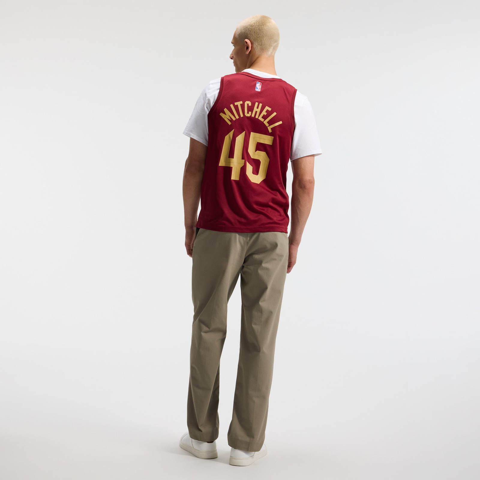 Donovan Mitchell Cleveland Cavaliers Fast Break Fan Version Jersey Icon Edition - close-up detail 2