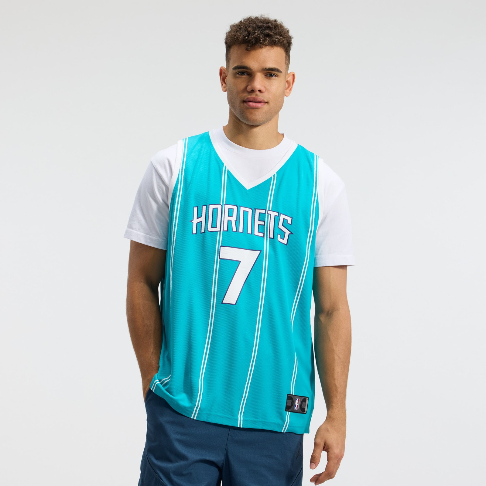 Kon Knueppel Charlotte Hornets 2025 NBA Draft First Round Pick Fast Break Fan Version - front view
