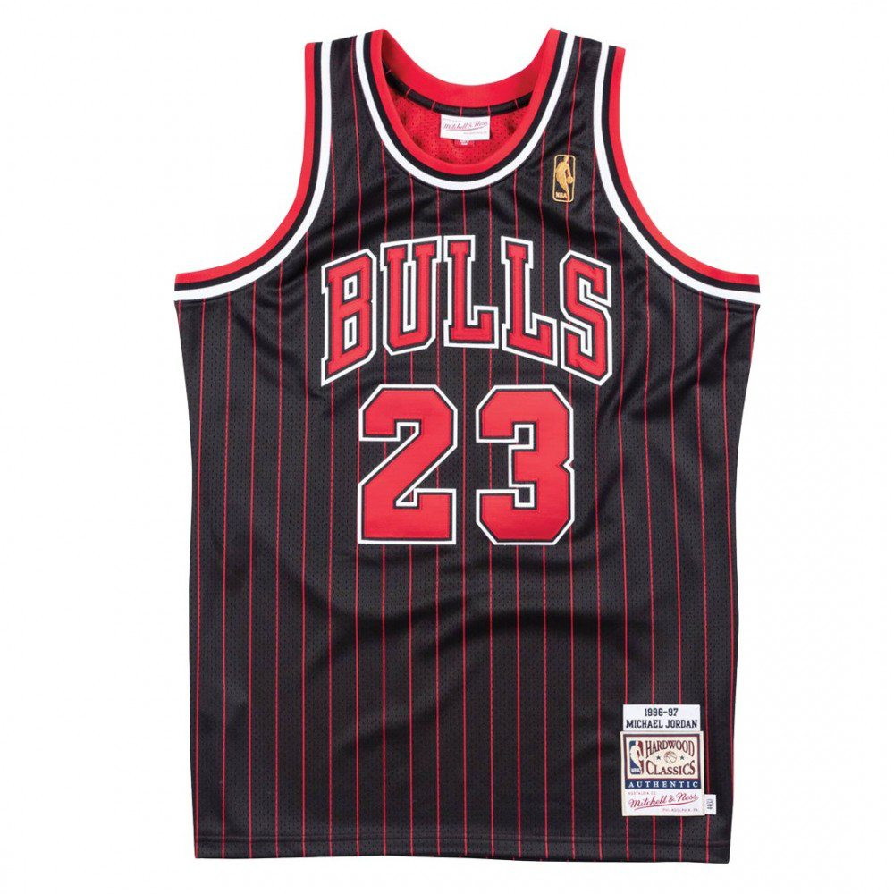 Men's Chicago Bulls Michael Jordan #23 Black 1996/97 Hardwood Classics Swingman - second front view