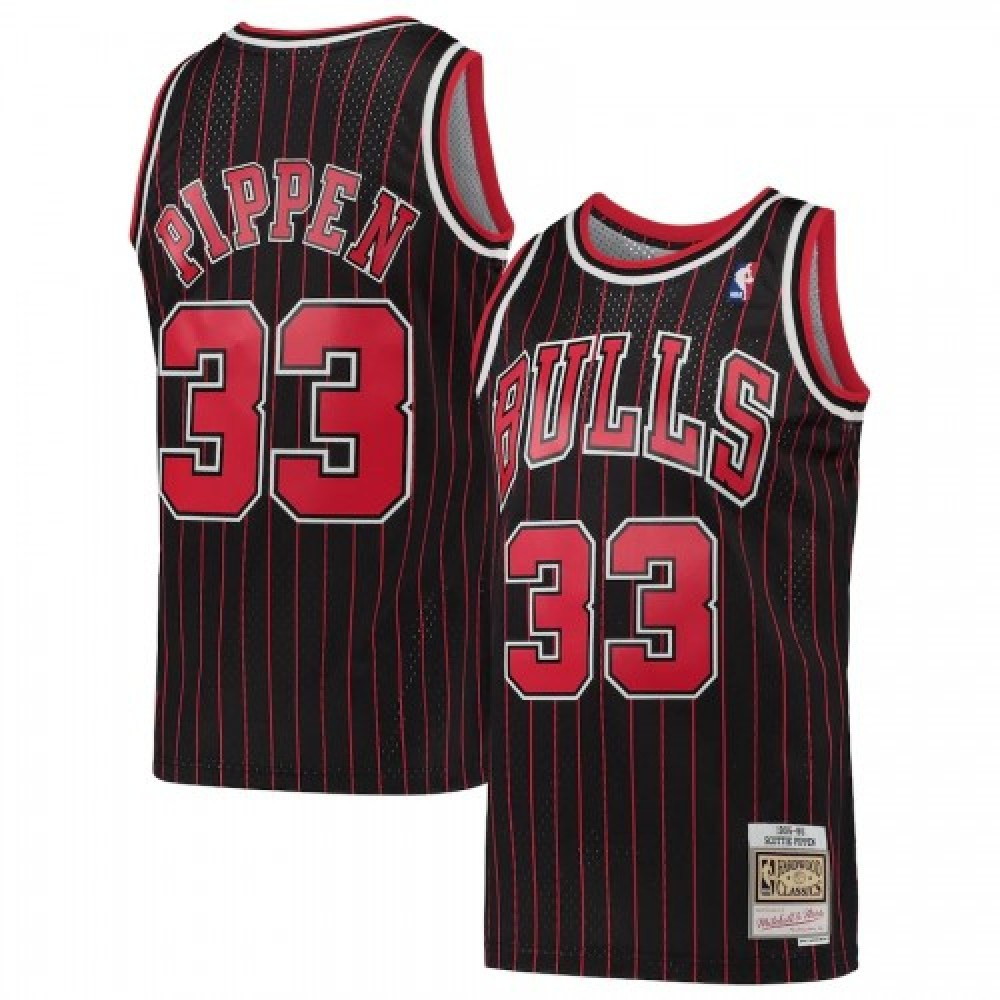 Men's Chicago Bulls Scottie Pippen #33 Throwback Black Hardwood Classics 95-96 - front view
