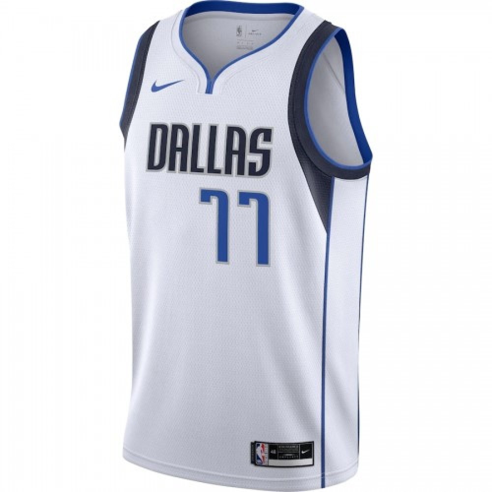 Men's Dallas Mavericks Luka Dončić #77 White 2020/21 Swingman Jersey - second front view