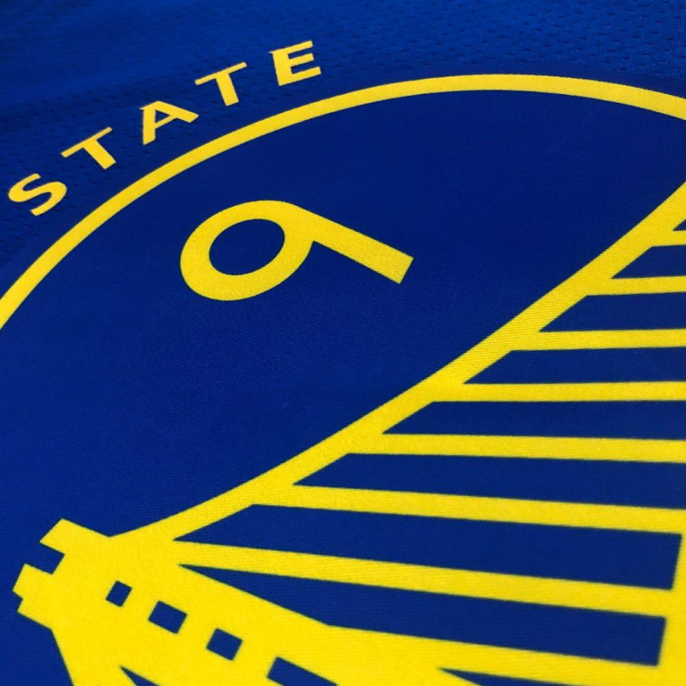 Men's Golden State Warriors Andre Iguodala #9 Royal 2021/22 Swingman Jersey - second front view