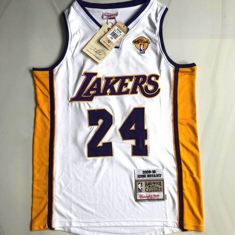 Men's Los Angeles Lakers Kobe Bryant #24 Throwback White 2009-10 Hardwood Classics - back view