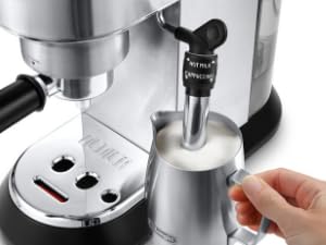 dedica, EC685, cafetera de bomba, delonghi