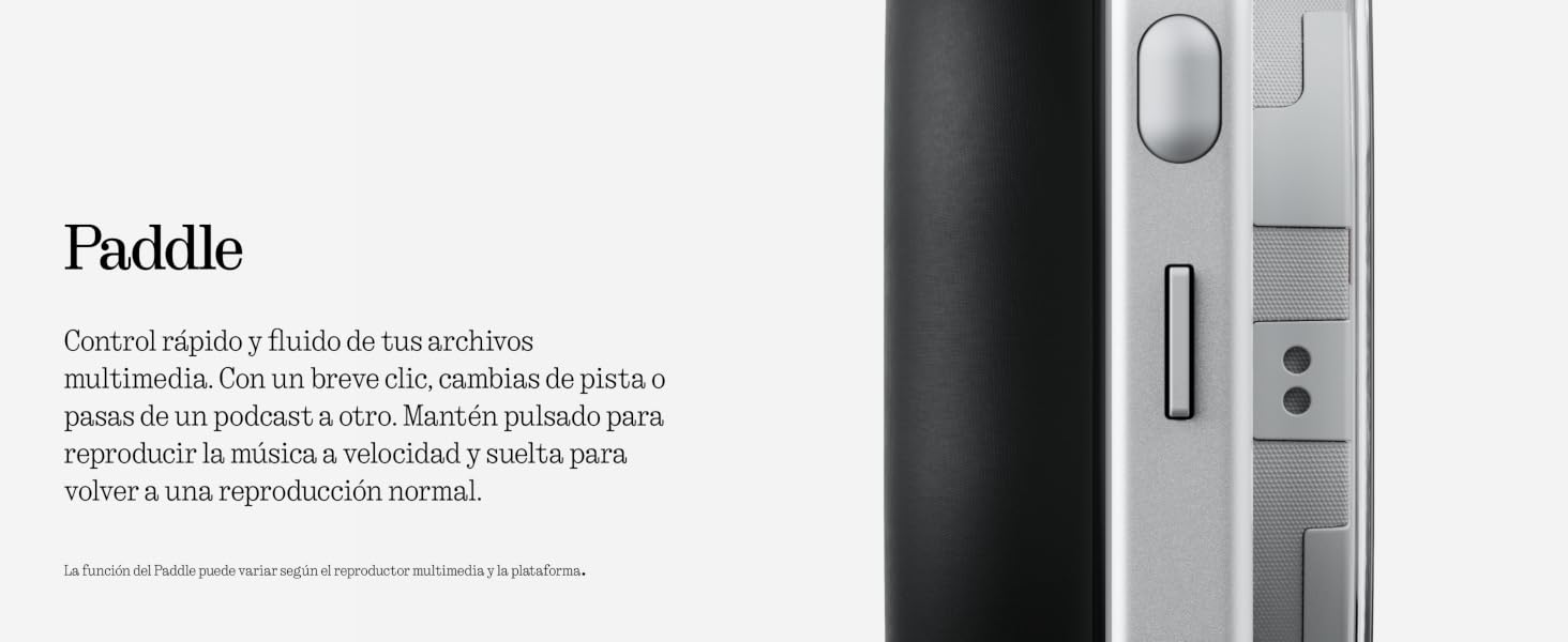El texto dice «Pádel». Primer plano del dispositivo electrónico negro que muestra los detalles del botón y el interruptor sobre un fondo blanco.