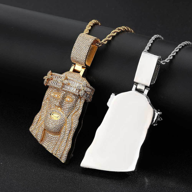 T shape baguette clover Jesus pendant back view metal craftsmanship detail luxury finish