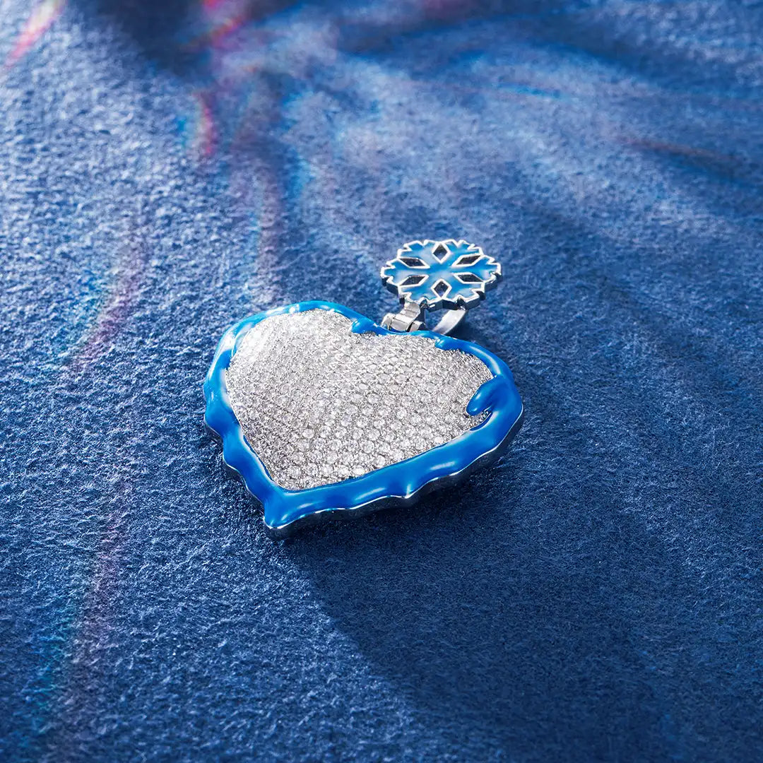 Glow in Dark Frozen Heart Moissanite Pendant