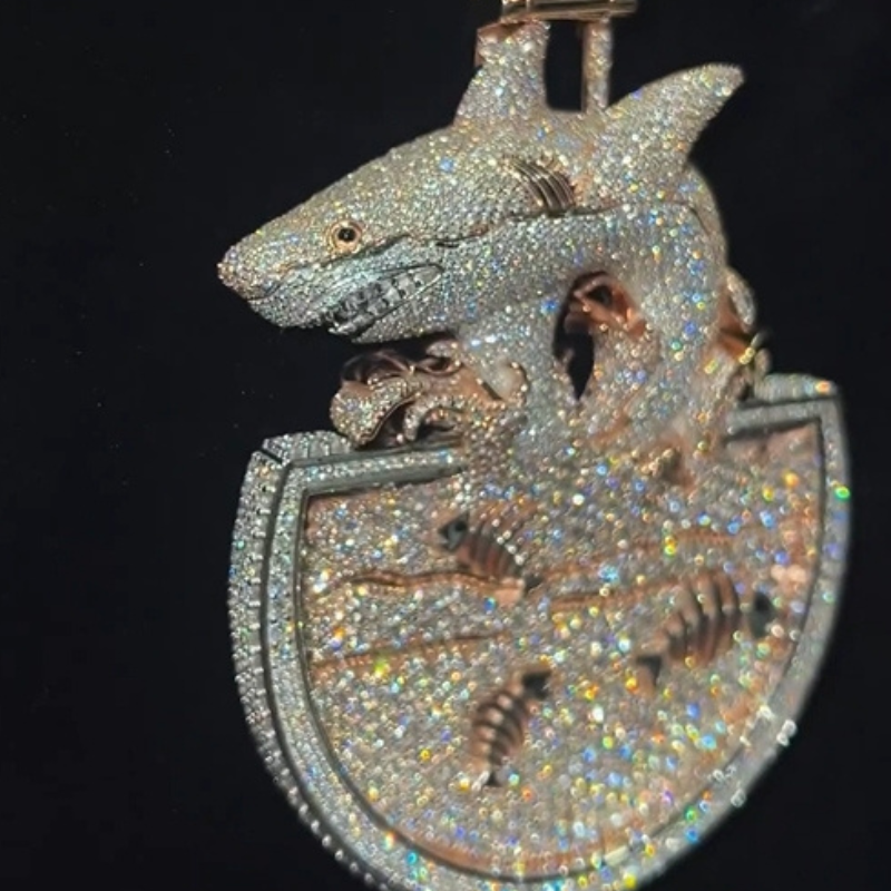 Moissanite Shark Semicircular Pendant
