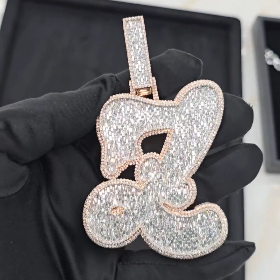 close up Z baguette pendant stone details