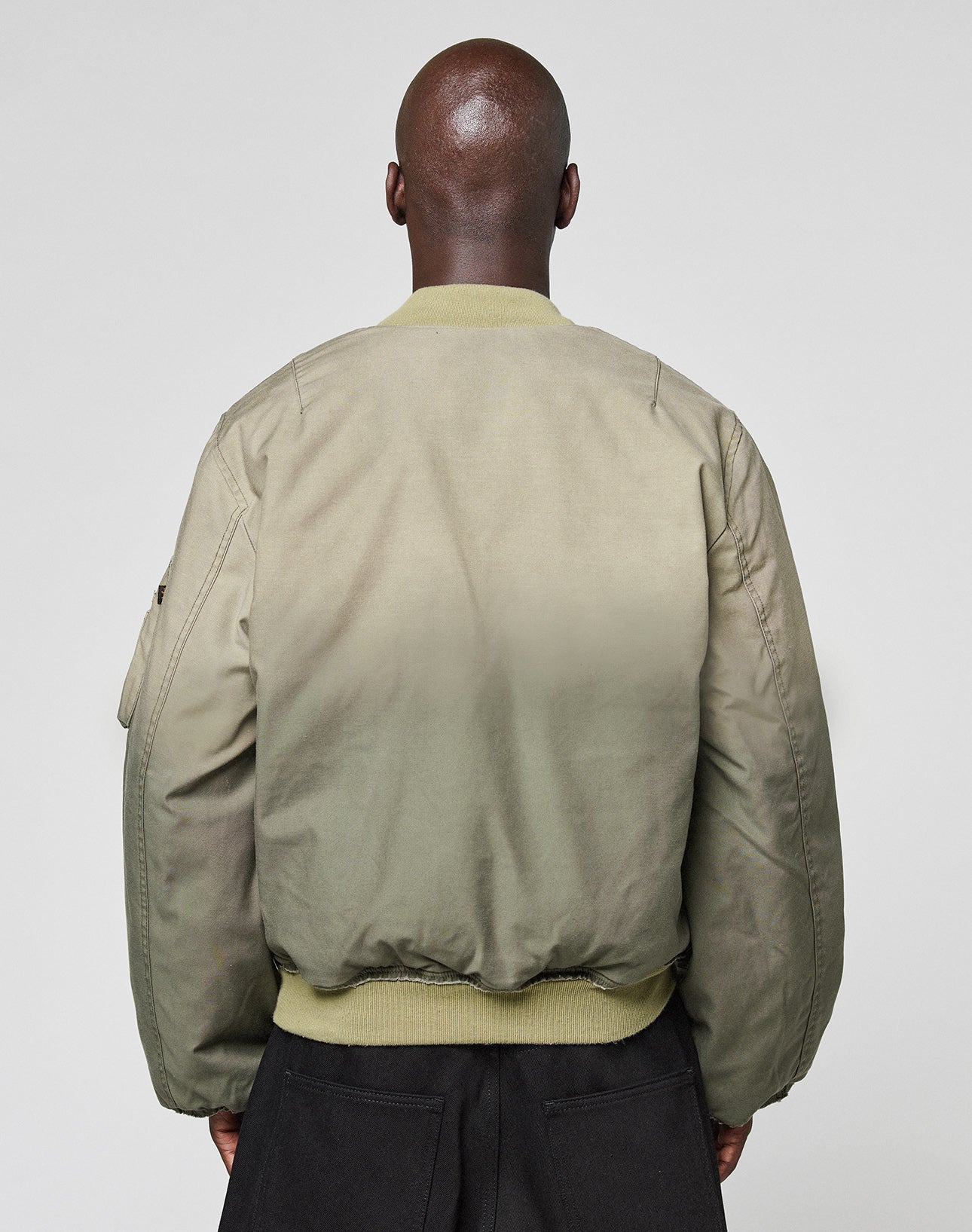 x Alpha Industries MA-1