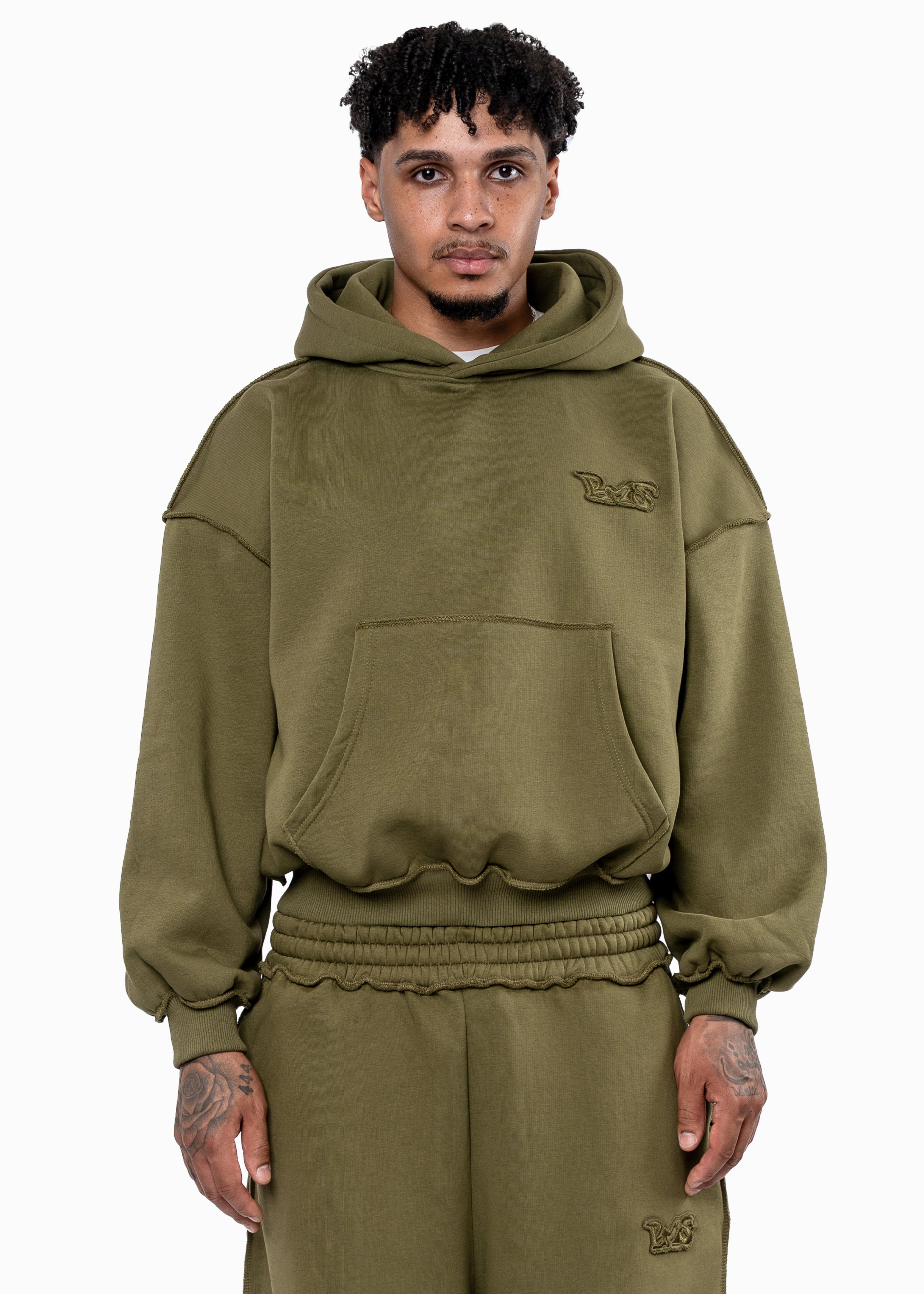 PATCH OLIVE HOODIE