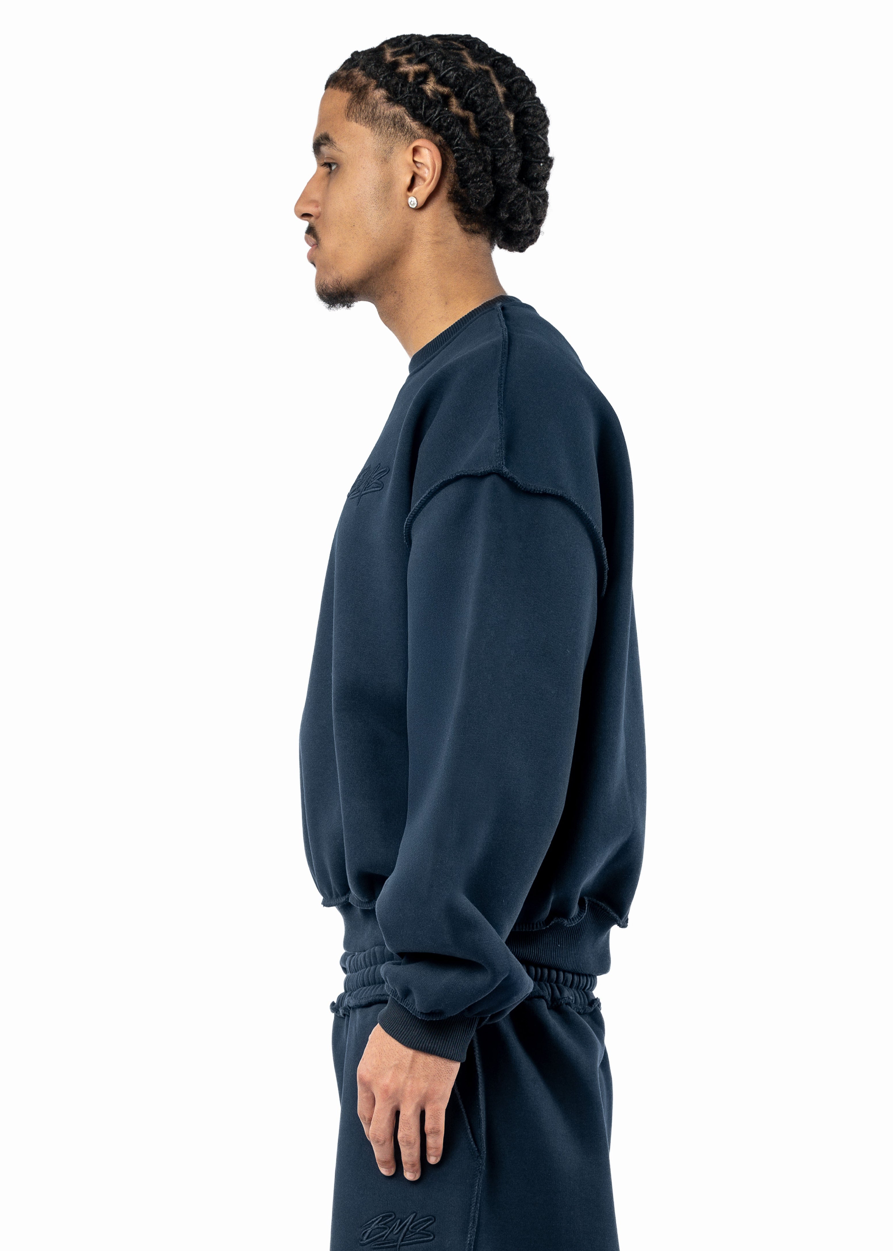 COZY NAVY SWEATER