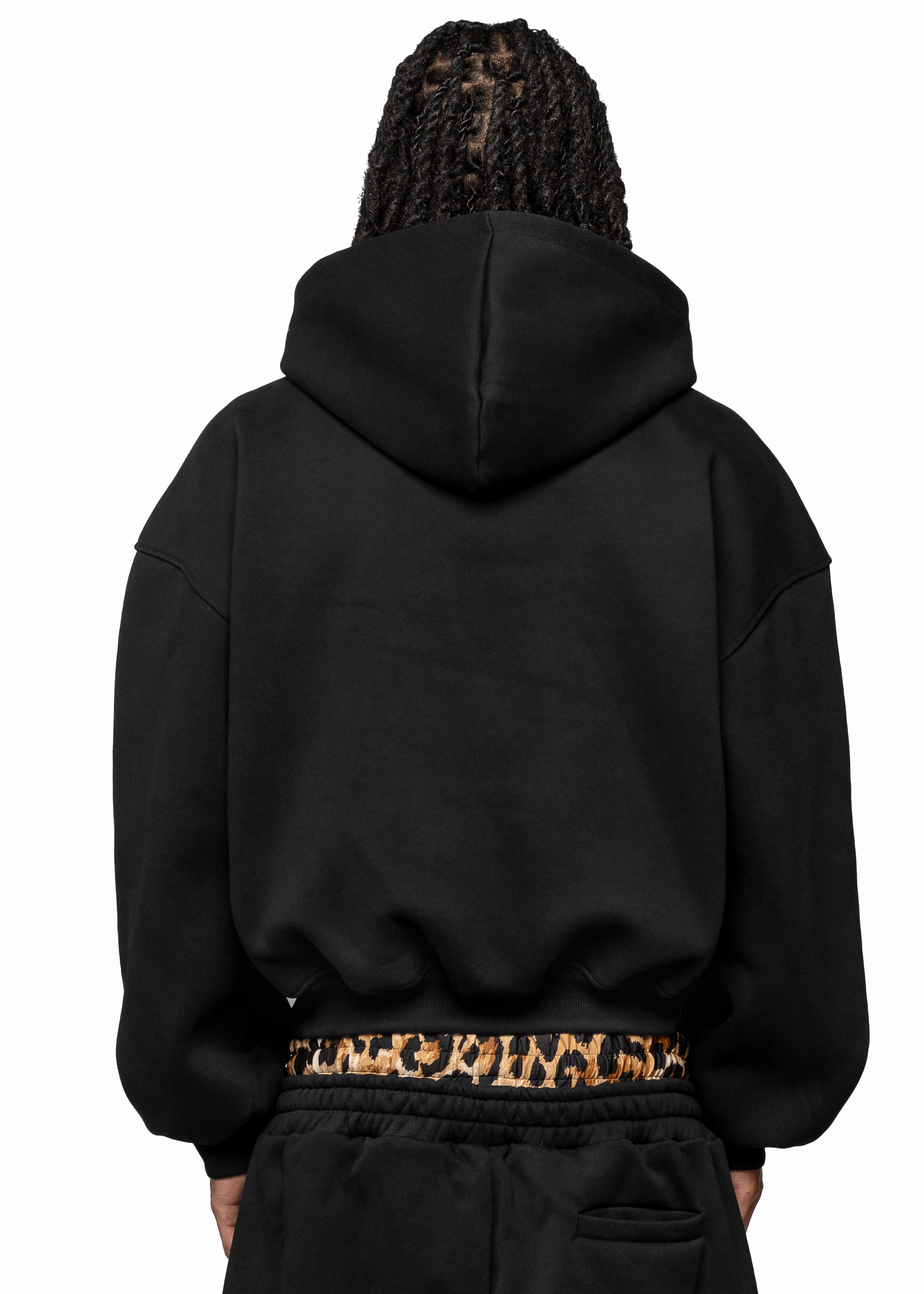 LEO BLACK HOODIE