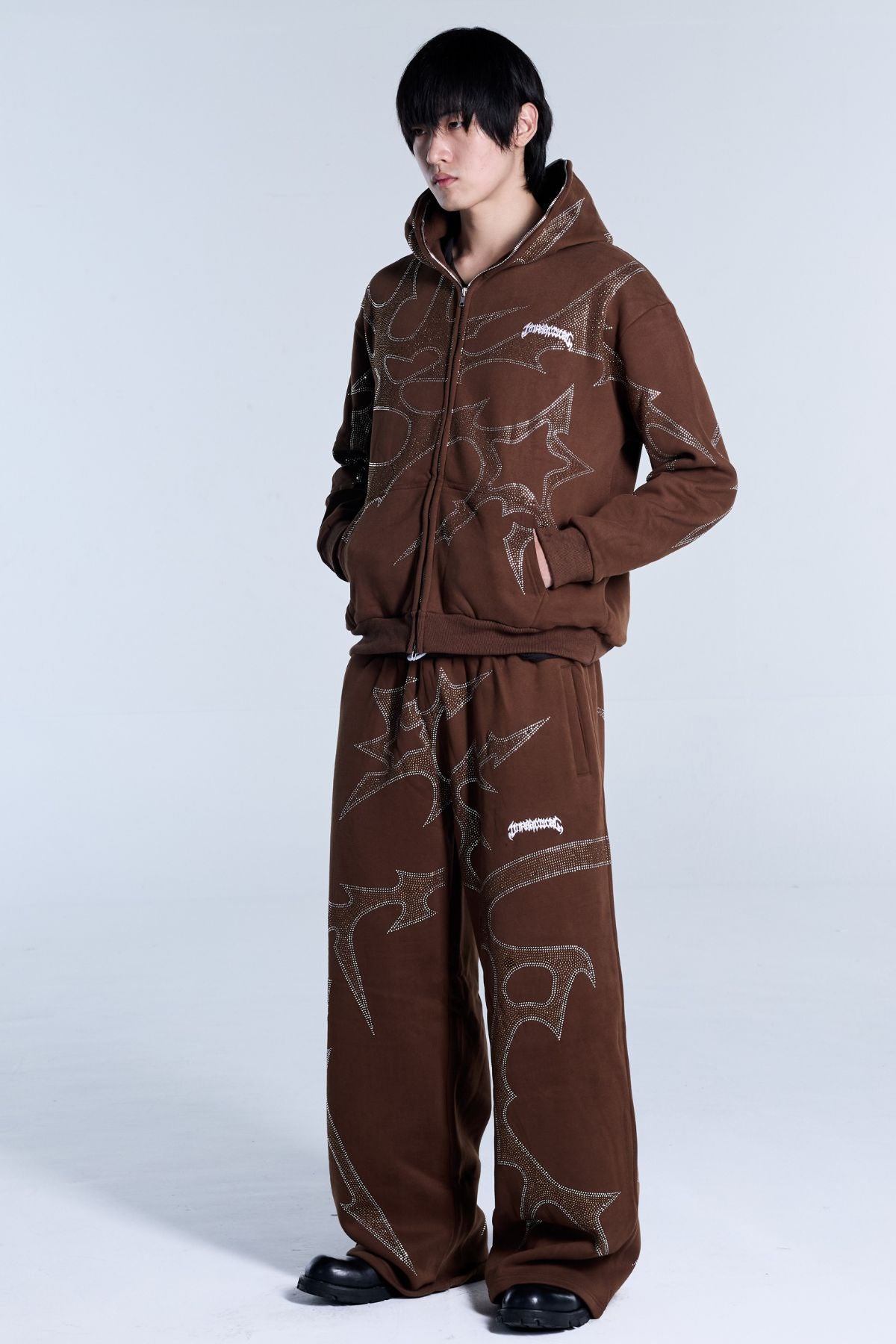 THORNS ZIP HOODIE BROWN