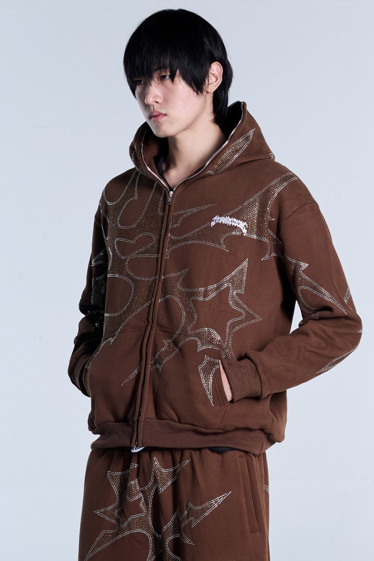 THORNS ZIP HOODIE BROWN