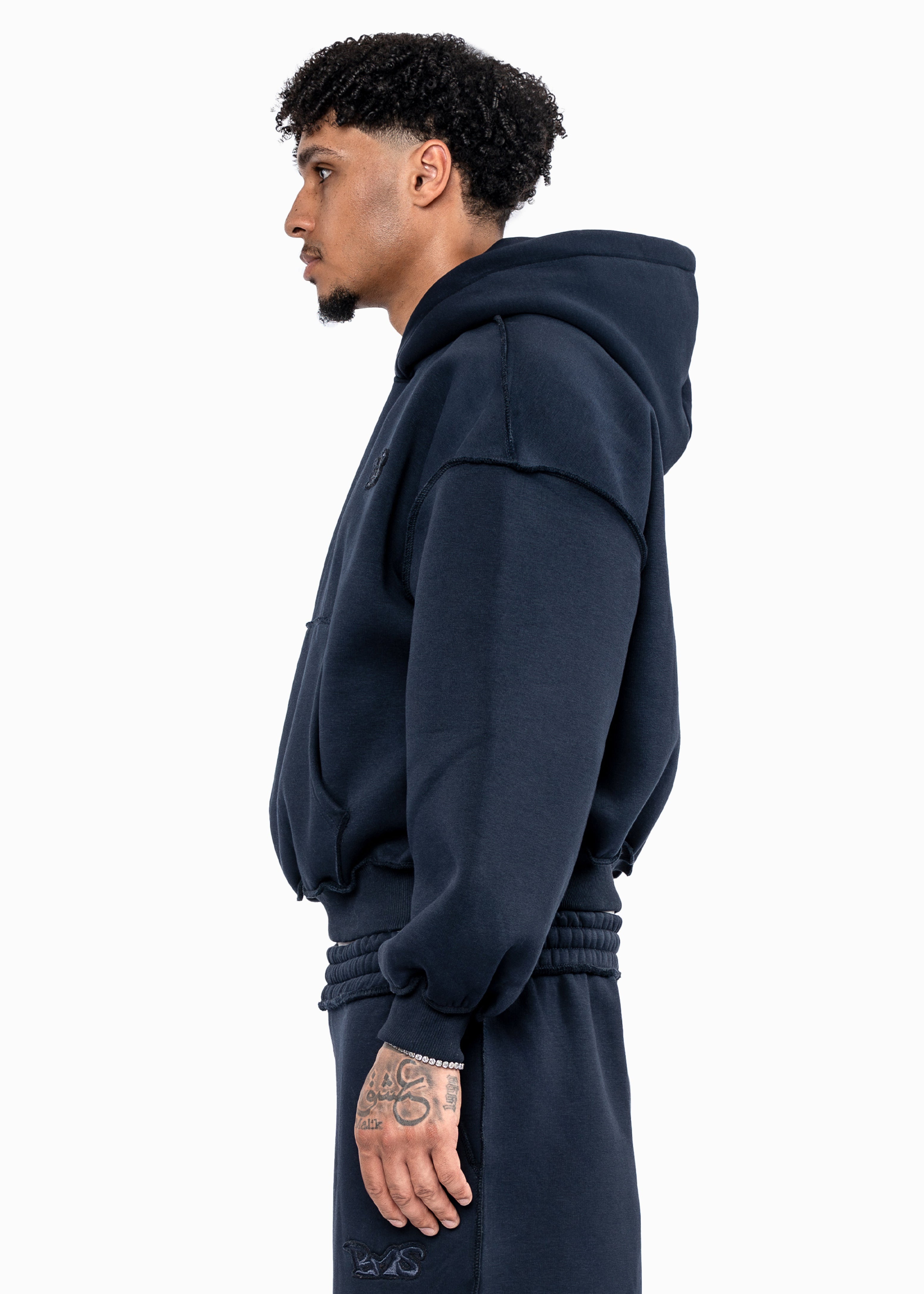 PATCH NAVY HOODIE