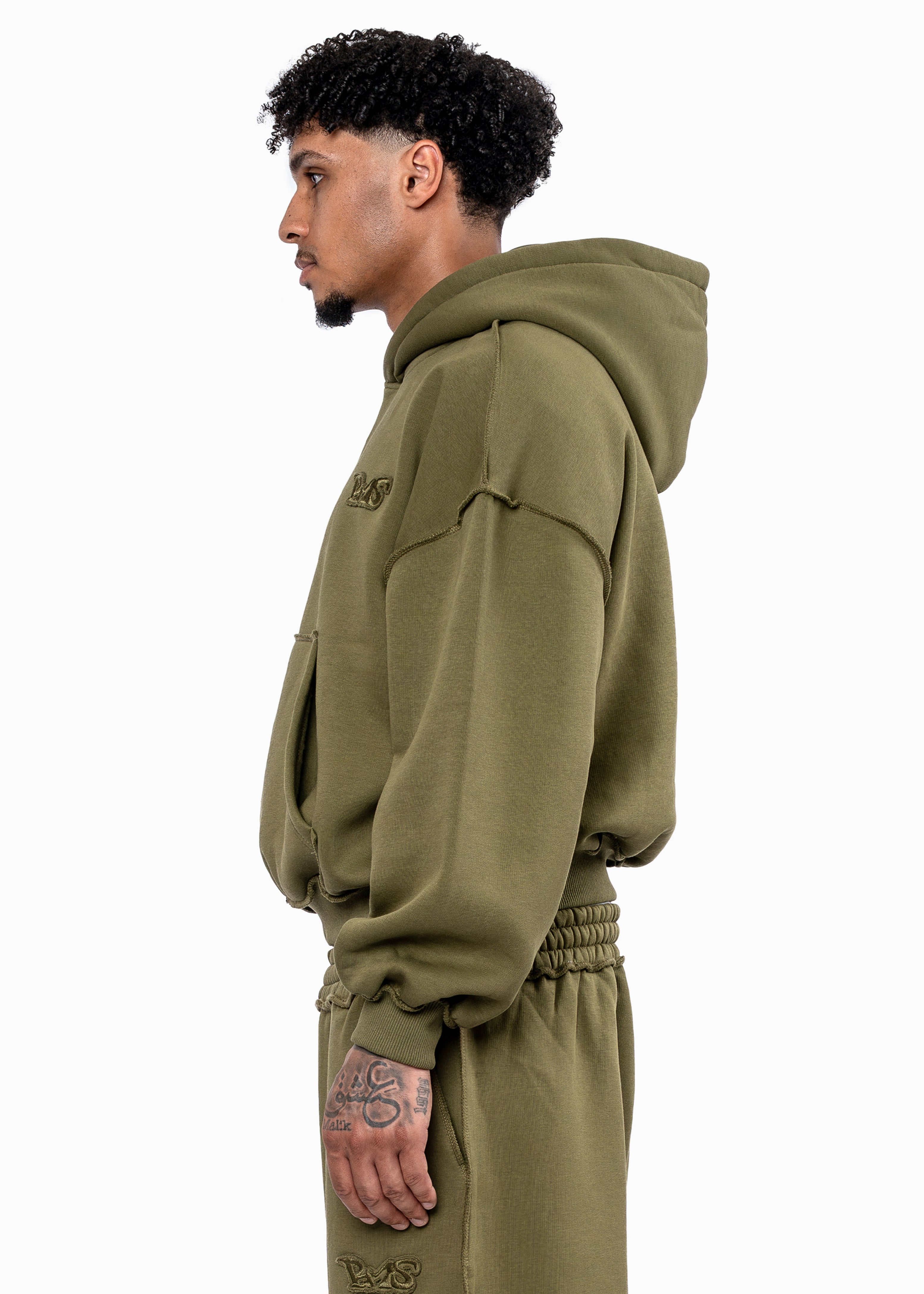 PATCH OLIVE HOODIE