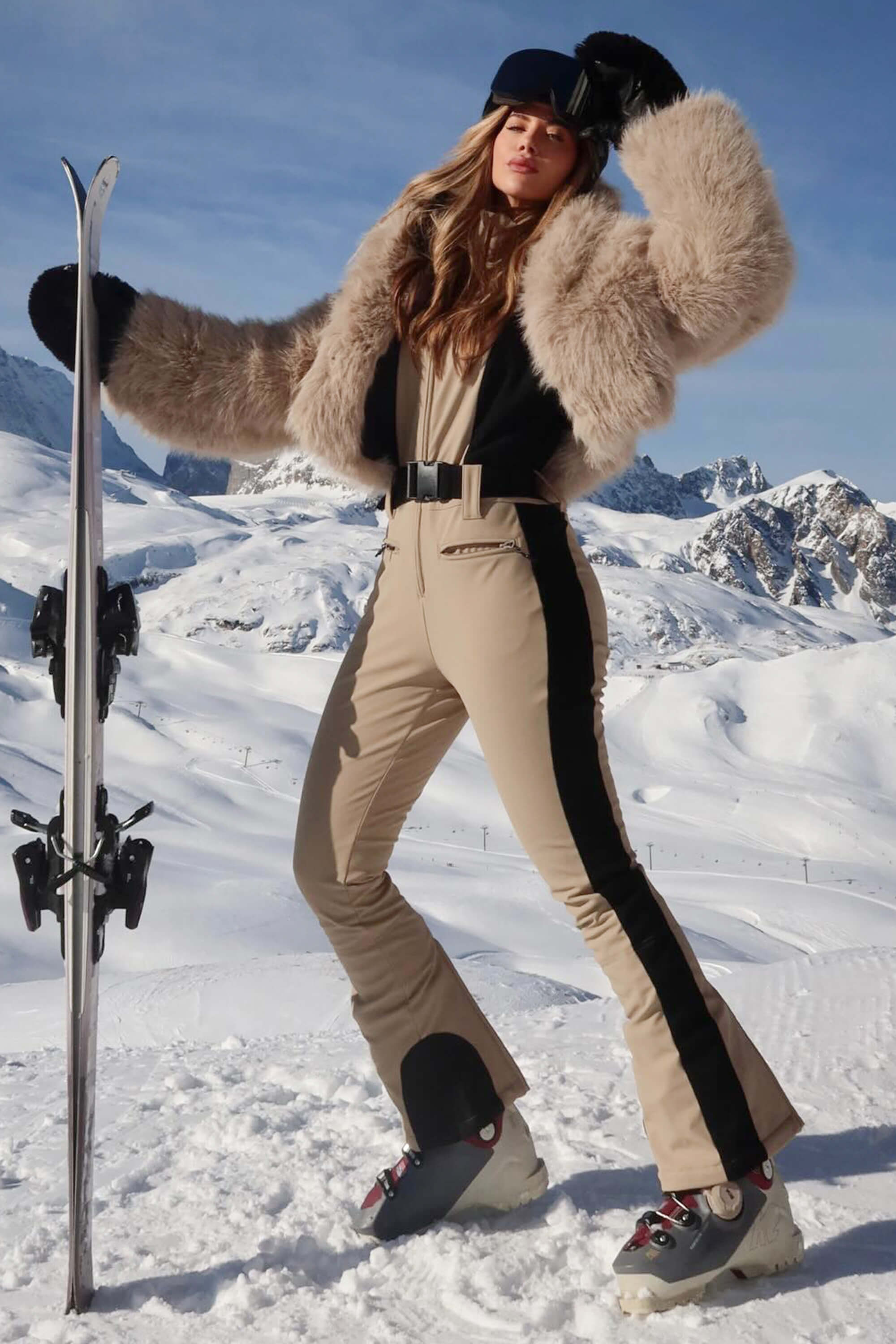 Women's White Stylish Slim-Fit One-Piece Ski Suit with Detachable Faux Fox Fur Jacket & Flared Legs