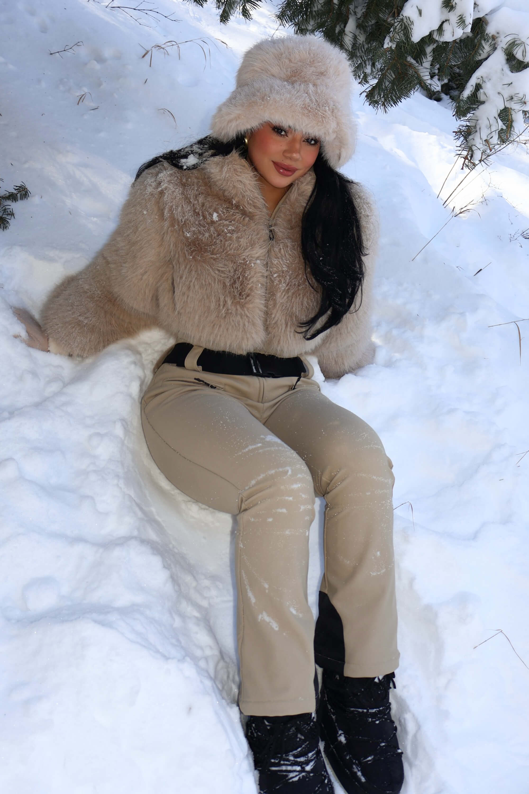 Women's Khaki Fashion Slim-Fit Stretch One-Piece Ski Suit with Faux Fox Fur Jacket & Flared Legs